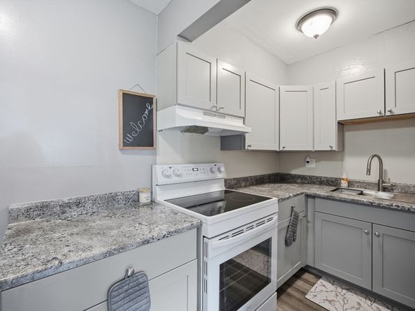 16 Arizona Ter 2, Arlington MA 02474