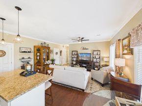 1429 Main Street 5E, Walpole MA 02081