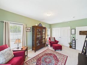 1429 Main Street 5E, Walpole MA 02081