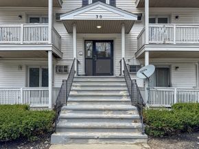 30 Abbey Rd 108, Leominster MA 01453