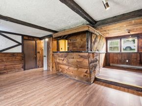 19 Macintosh Ave, Marlborough MA 01752