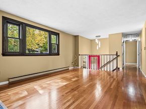 19 Macintosh Ave, Marlborough MA 01752