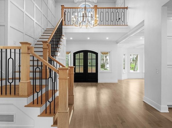 11 Skyline Drive, Wellesley MA 02482
