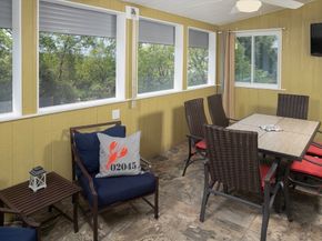 67 Newport Rd, Hull MA 02045