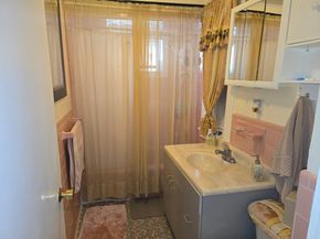 73 Francis St, Everett MA 02149
