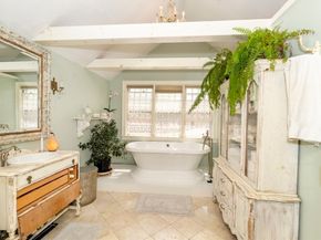 64 Prospect St, Newburyport MA 01950