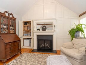 64 Prospect St, Newburyport MA 01950