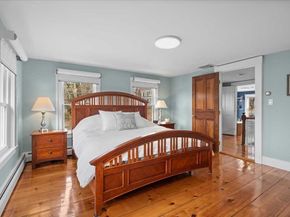 78 Highland St, Holden MA 01520