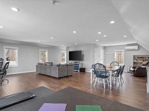 78 Highland St, Holden MA 01520