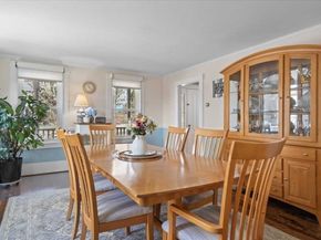 78 Highland St, Holden MA 01520