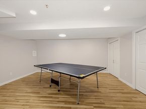 10 Charnstaff Ln 202, Billerica MA 01821