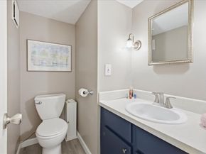 6 Jennifer Lane 6, Stoughton MA 02072