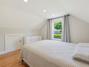 8 Woodbury Ave, Saugus MA 01906
