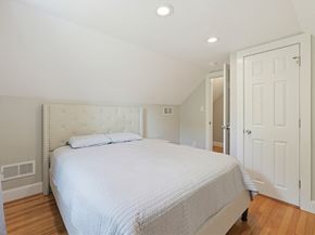 8 Woodbury Ave, Saugus MA 01906