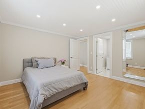 8 Woodbury Ave, Saugus MA 01906