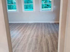 15 Sunset Dr, Randolph MA 02368