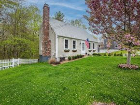 6 Michelle Lane, Mattapoisett MA 02739