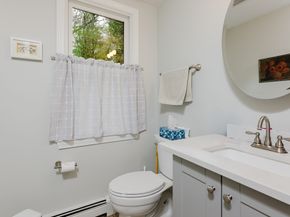6 Michelle Lane, Mattapoisett MA 02739