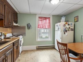 19 Washington St, Leominster MA 01453