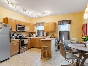 19 Washington St, Leominster MA 01453