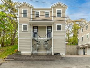 302 Western Ave A, Gloucester MA 01930
