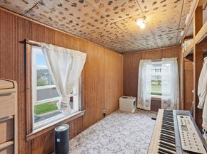 26 Fales St, Worcester MA 01606