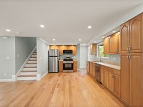 5R Brooks Rd, Gloucester MA 01930
