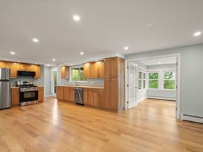 5R Brooks Rd, Gloucester MA 01930