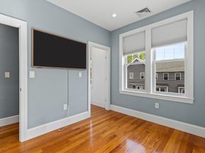 8 Loring Pl 8, Boston MA 02136
