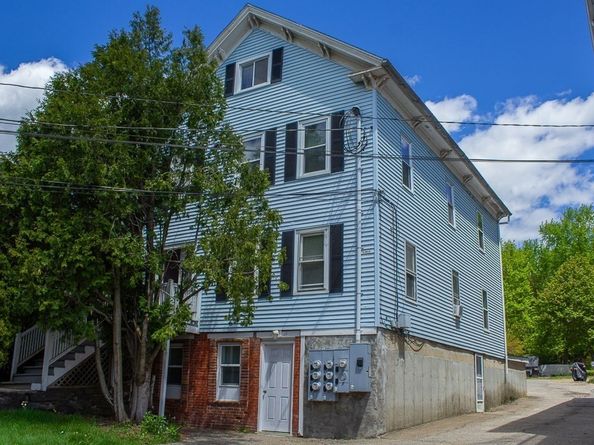 9-11 Maple St, Spencer MA 01562
