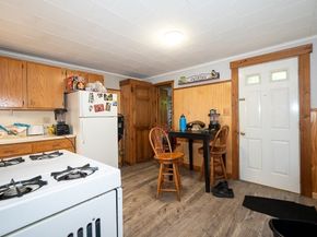 9-11 Maple St, Spencer MA 01562