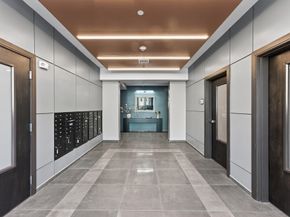656 Saratoga 204, Boston MA 02128