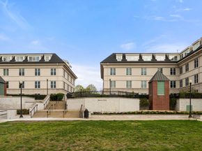 73 Chelsea St 305, Boston MA 02129