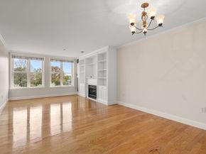 73 Chelsea St 305, Boston MA 02129