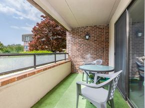 404 Paradise Road 1C, Swampscott MA 01907