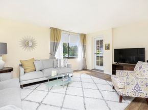 404 Paradise Road 1C, Swampscott MA 01907