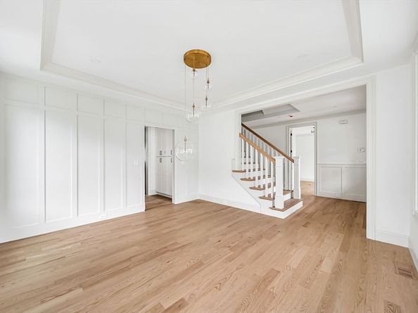 67 Van Roosen, Newton MA 02459