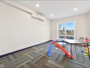 15 Guild St 302, Boston MA 02119