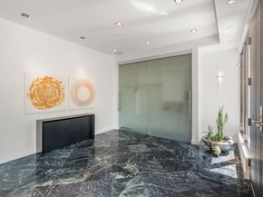 17 Edge Hill Rd, Newton MA 02467