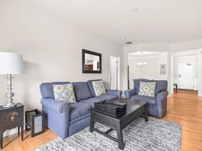 62 Abigail Way 1006, Reading MA 01867