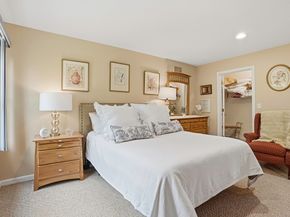 9 Robert Cir 9, Grafton MA 01536