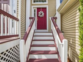 9 Robert Cir 9, Grafton MA 01536