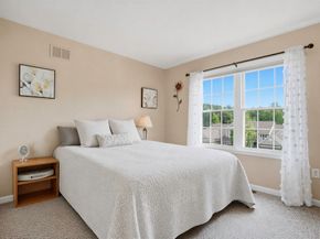 9 Robert Cir 9, Grafton MA 01536