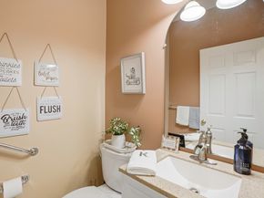 9 Robert Cir 9, Grafton MA 01536