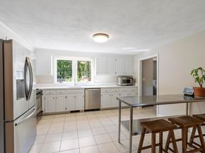 9 Butternut Road, Westford MA 01886