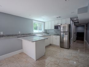 159 Mishawum Rd, Woburn MA 01801