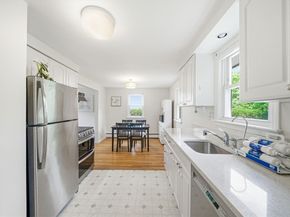18 Bradford Road 18, Winchester MA 01890