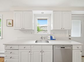 18 Bradford Road 18, Winchester MA 01890
