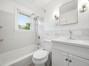 18 Bradford Road 18, Winchester MA 01890