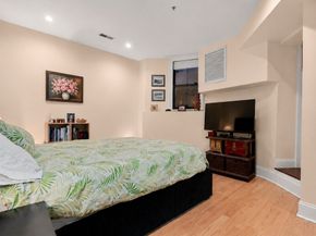290 Columbus Ave 1, Boston MA 02116